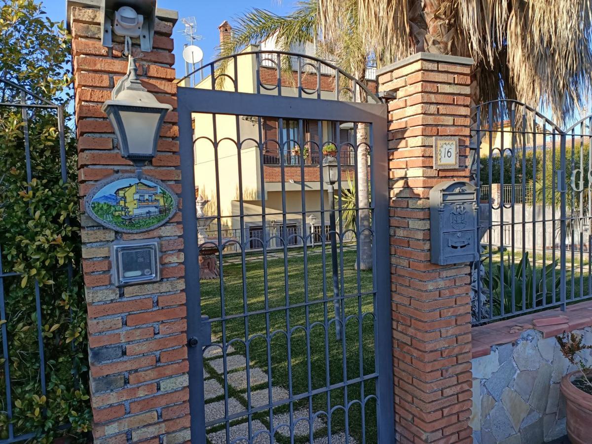 B&B Villa Salome' San Pietro Clarenza Экстерьер фото
