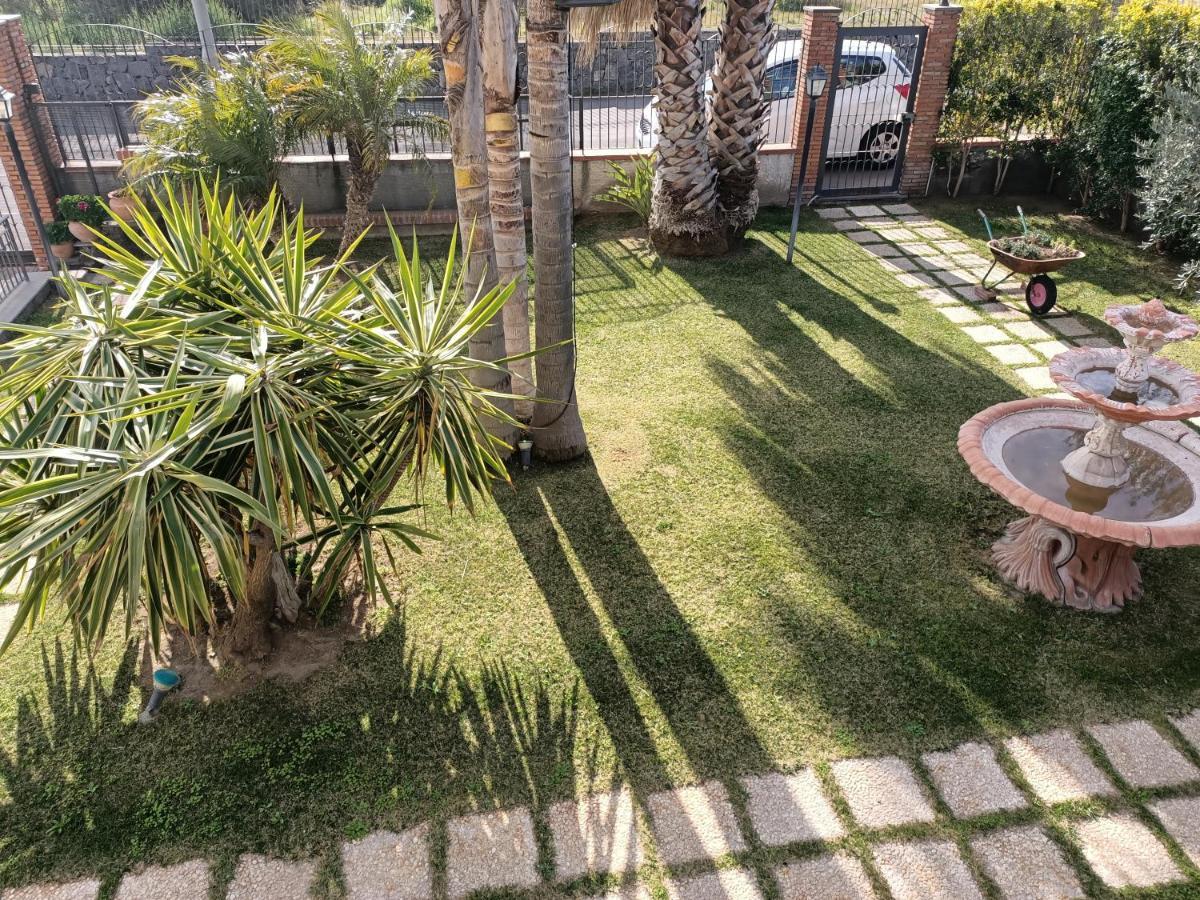 B&B Villa Salome' San Pietro Clarenza Экстерьер фото